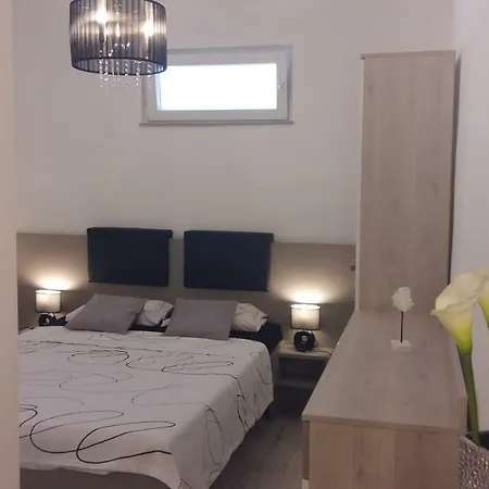 Nina * ペトルチャネ